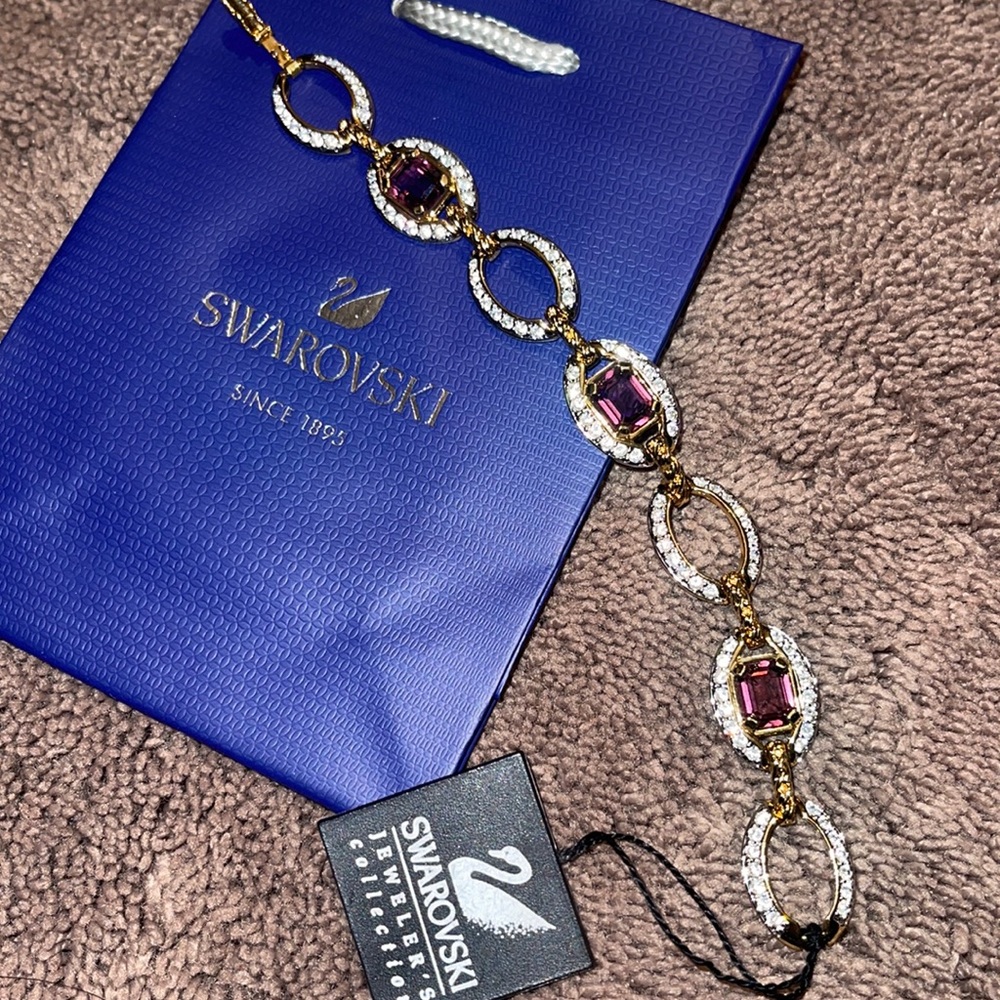 SWAROVSKI BRACELET GEMS AND CRYSTAL ABSOLUTELY BEAUTIFUL 😱 ❤️😱❤️😱✅✅
